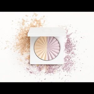 New! OFRA retrograde highlighter